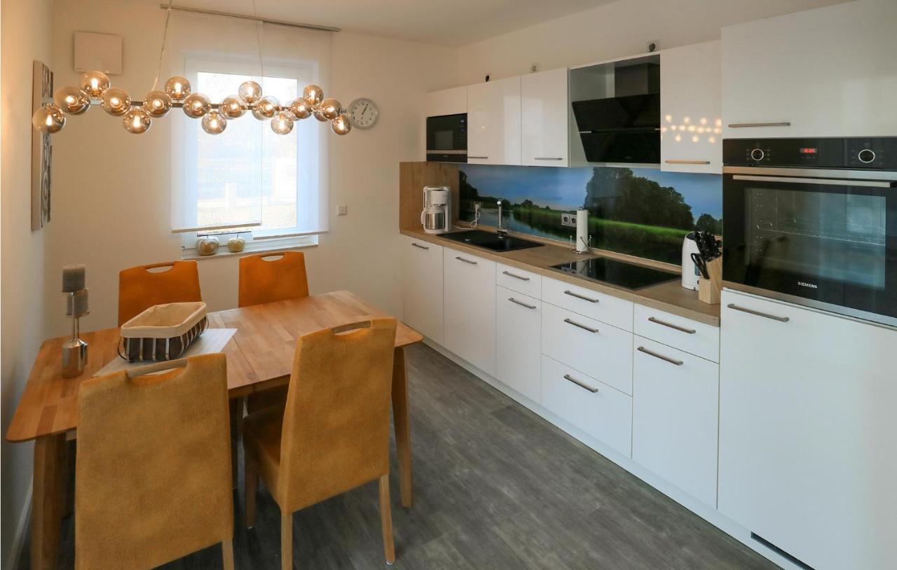 2 Bedroom Cozy Apartment In เร็คลีน ภายนอก รูปภาพ
