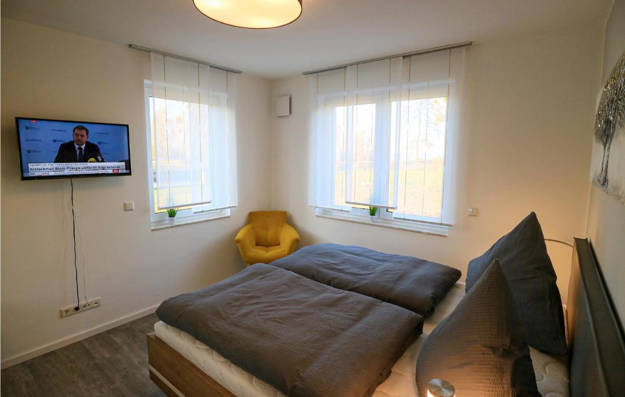2 Bedroom Cozy Apartment In เร็คลีน ภายนอก รูปภาพ