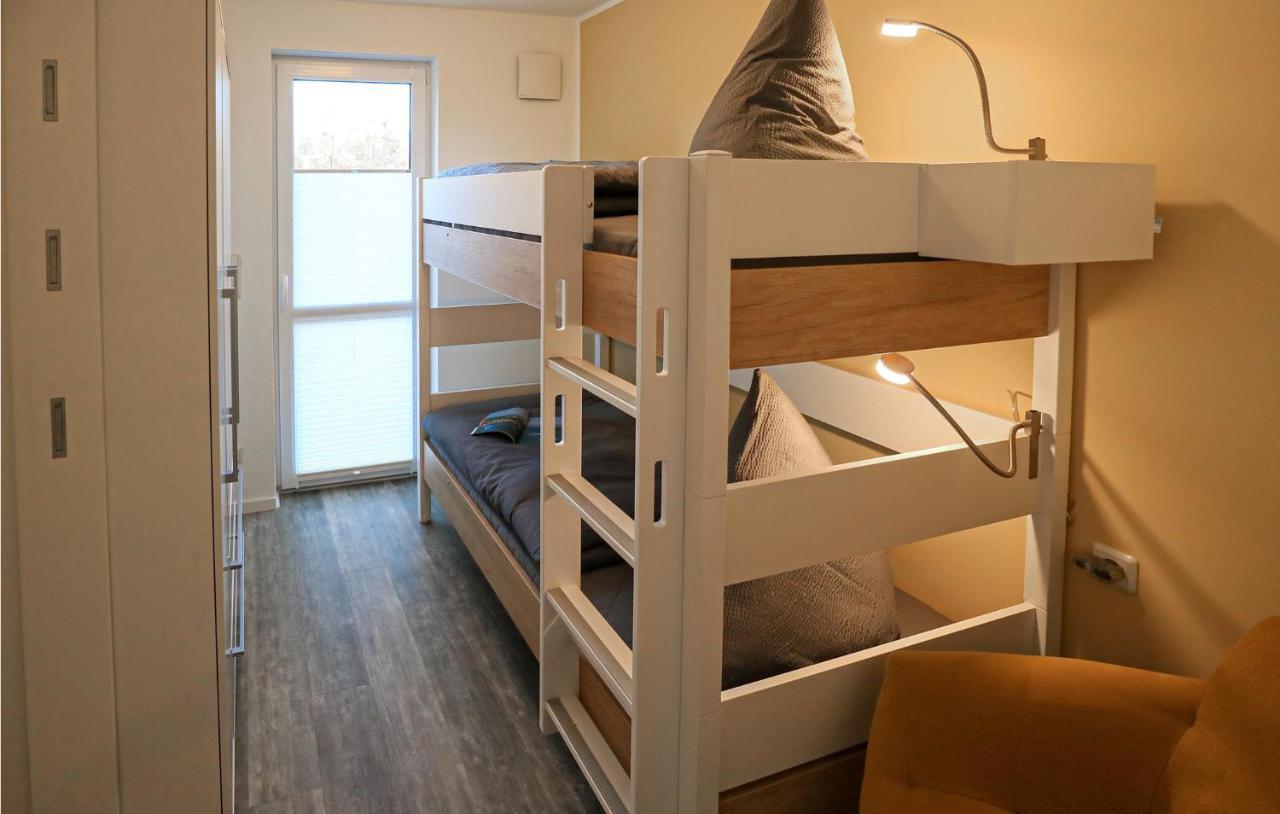 2 Bedroom Cozy Apartment In เร็คลีน ภายนอก รูปภาพ